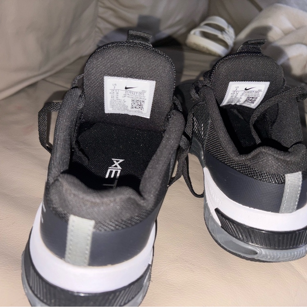 Nike metcon 8 running sneakers - Picture 5 of 10